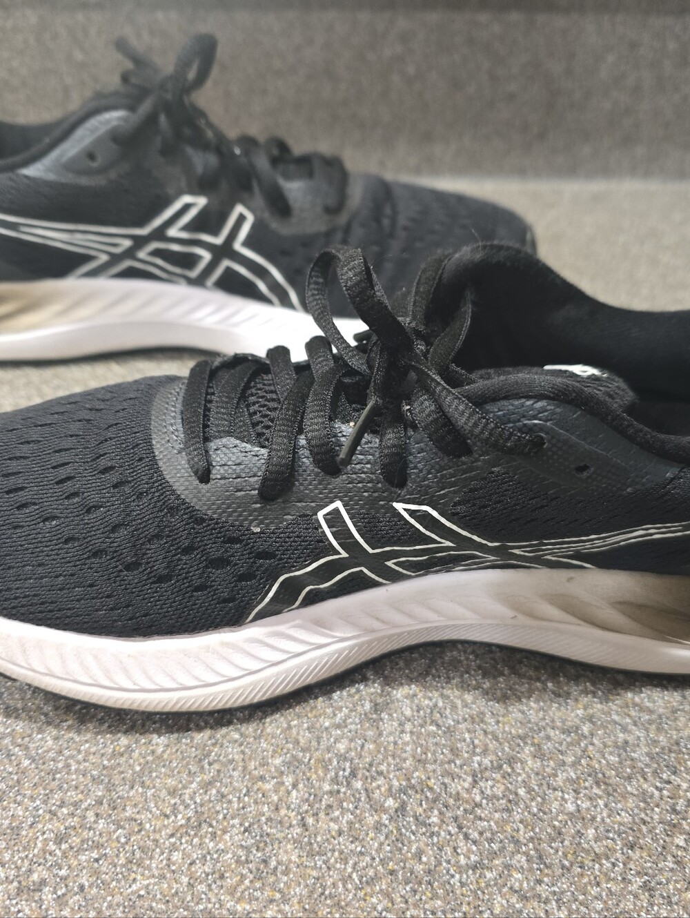 ASICS Gel-Excite 8 Women’s Running Shoes Black White Size 8.5 Athletic Sneakers - Picture 7 of 9
